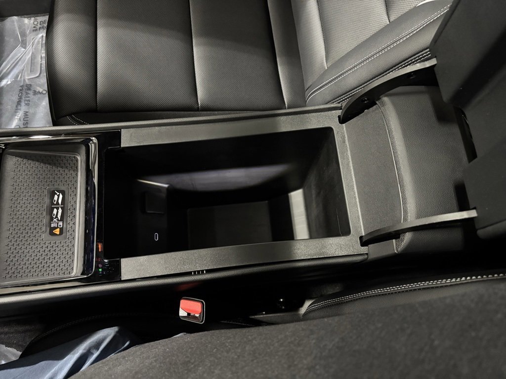 New 2025 Chevrolet Blazer EV LT image 22