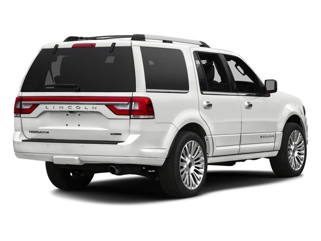 Used 2017 Lincoln Navigator Reserve AWD/4WD image 2