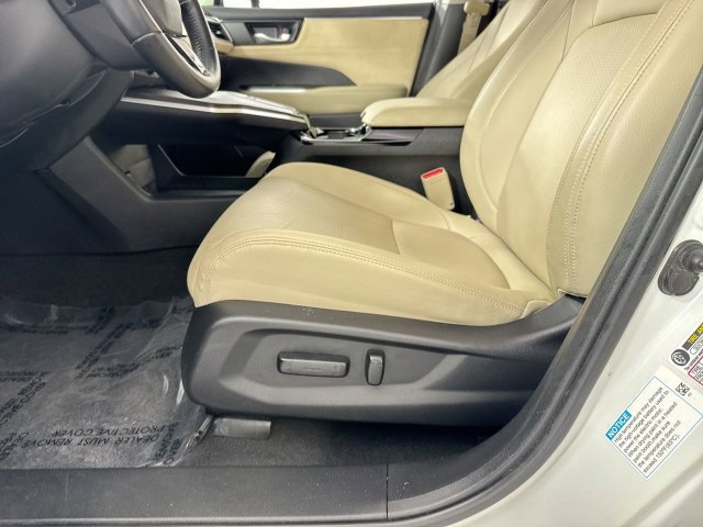 Used 2021 Honda Clarity Touring image 20