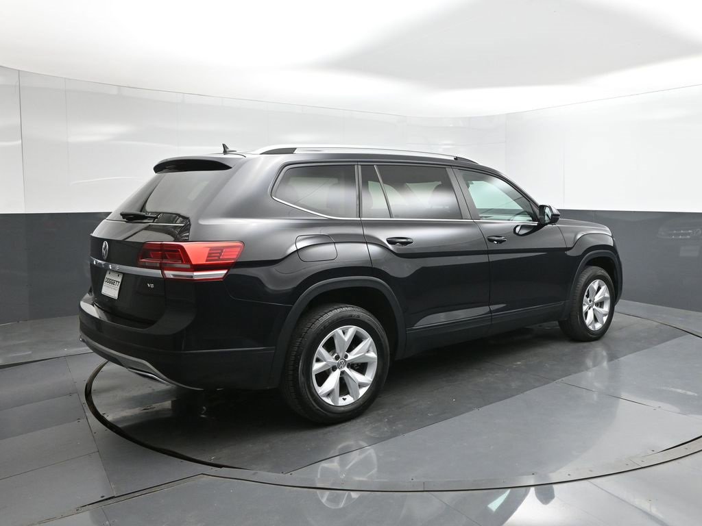 Used 2019 Volkswagen Atlas SE w/ Panoramic Sunroof Package image 11