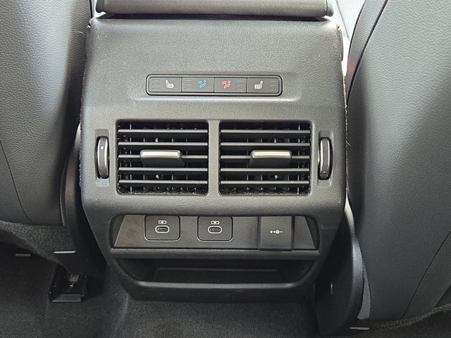 Certified 2024 Land Rover Discovery Sport S AWD/4WD image 18