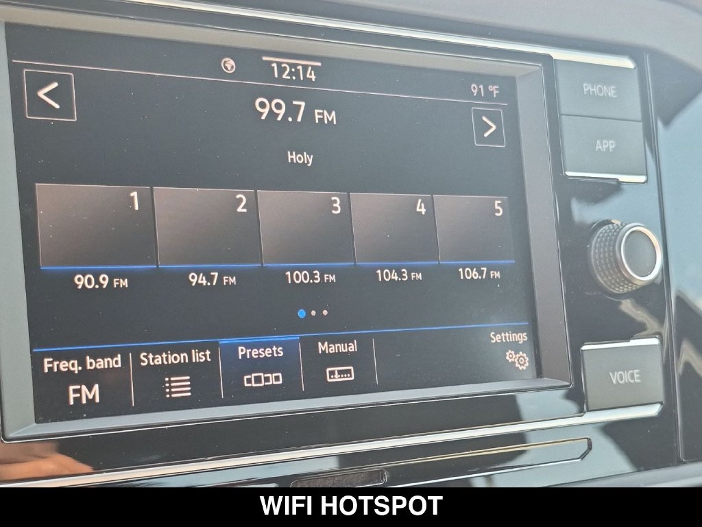 Used 2020 Volkswagen Jetta R-Line FWD image 20