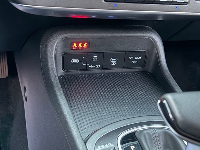 Used 2025 Hyundai Kona SEL image 22