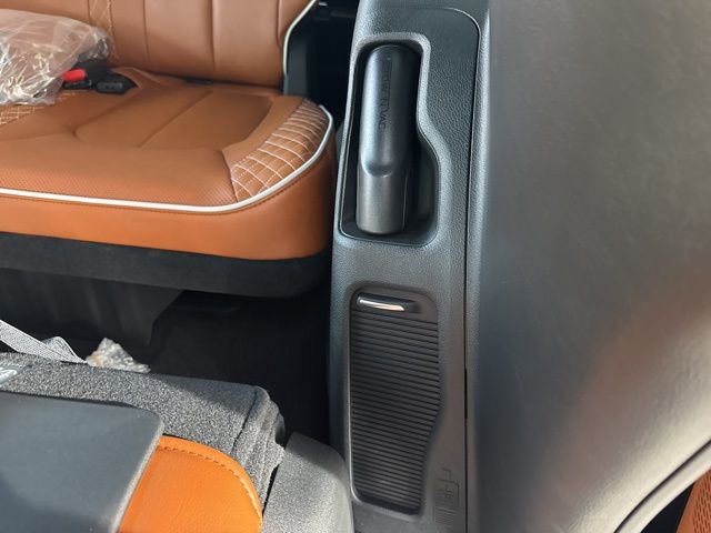 New 2026 Chrysler Pacifica Pinnacle FWD image 15