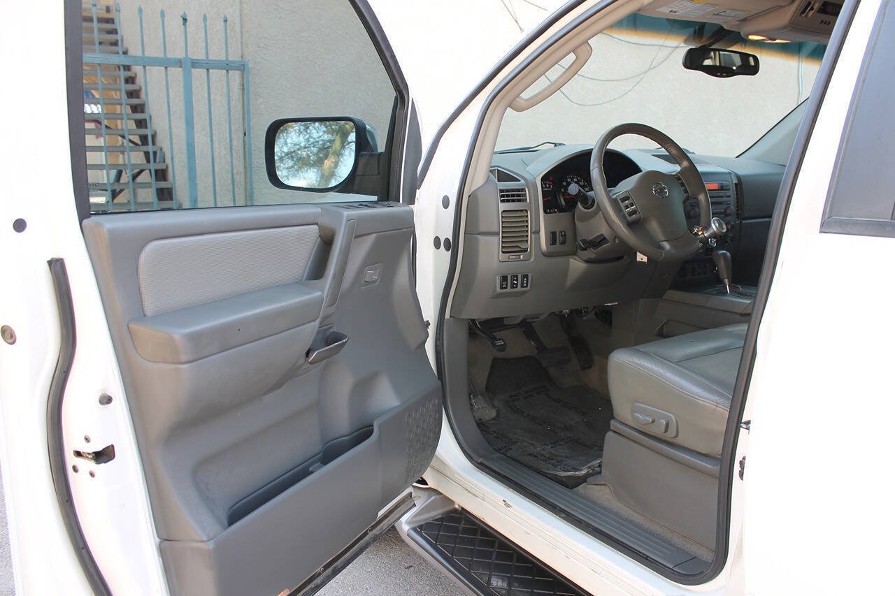 Used 2005 Nissan Armada SE w/ (S01) Journey Pkg (SE) AWD/4WD image 20