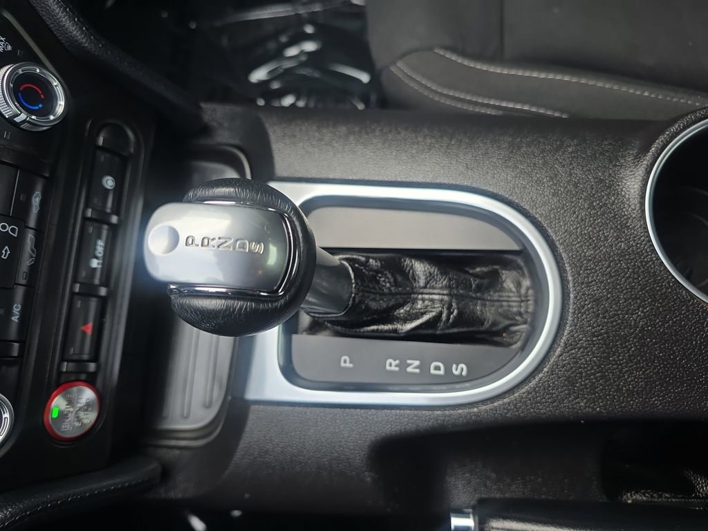 Used 2020 Ford Mustang Coupe image 25