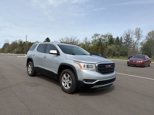 Used 2018 GMC Acadia SLE w/ LPO, Cargo Package FWD image 7