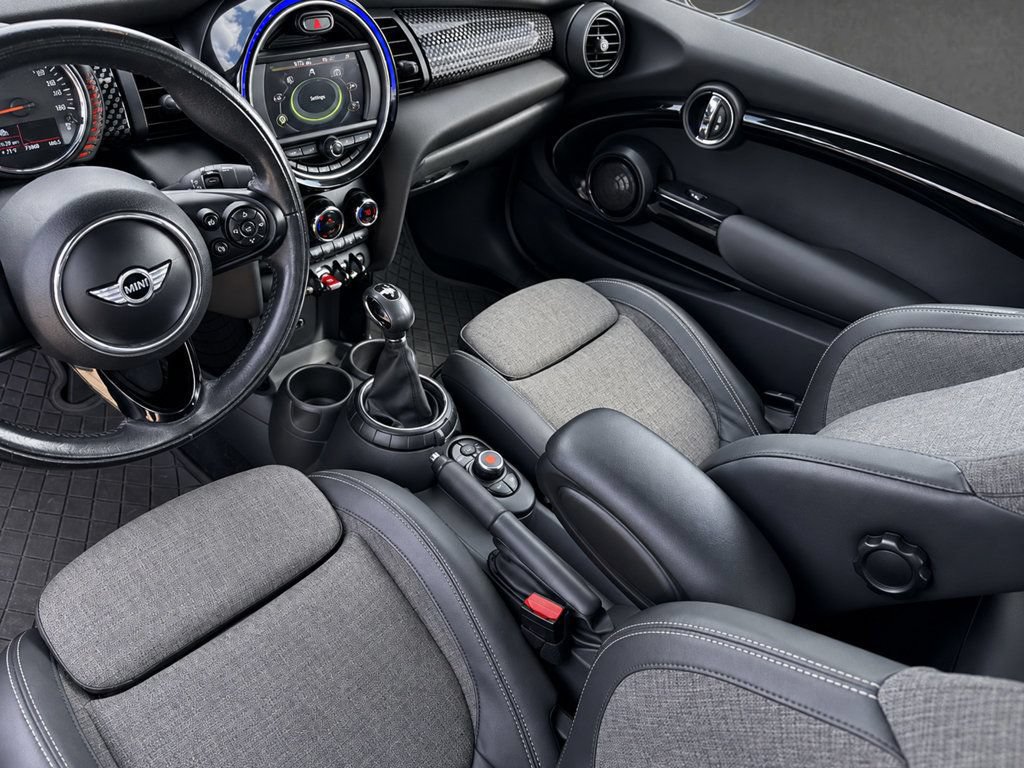 Used 2016 MINI Cooper S FWD image 6