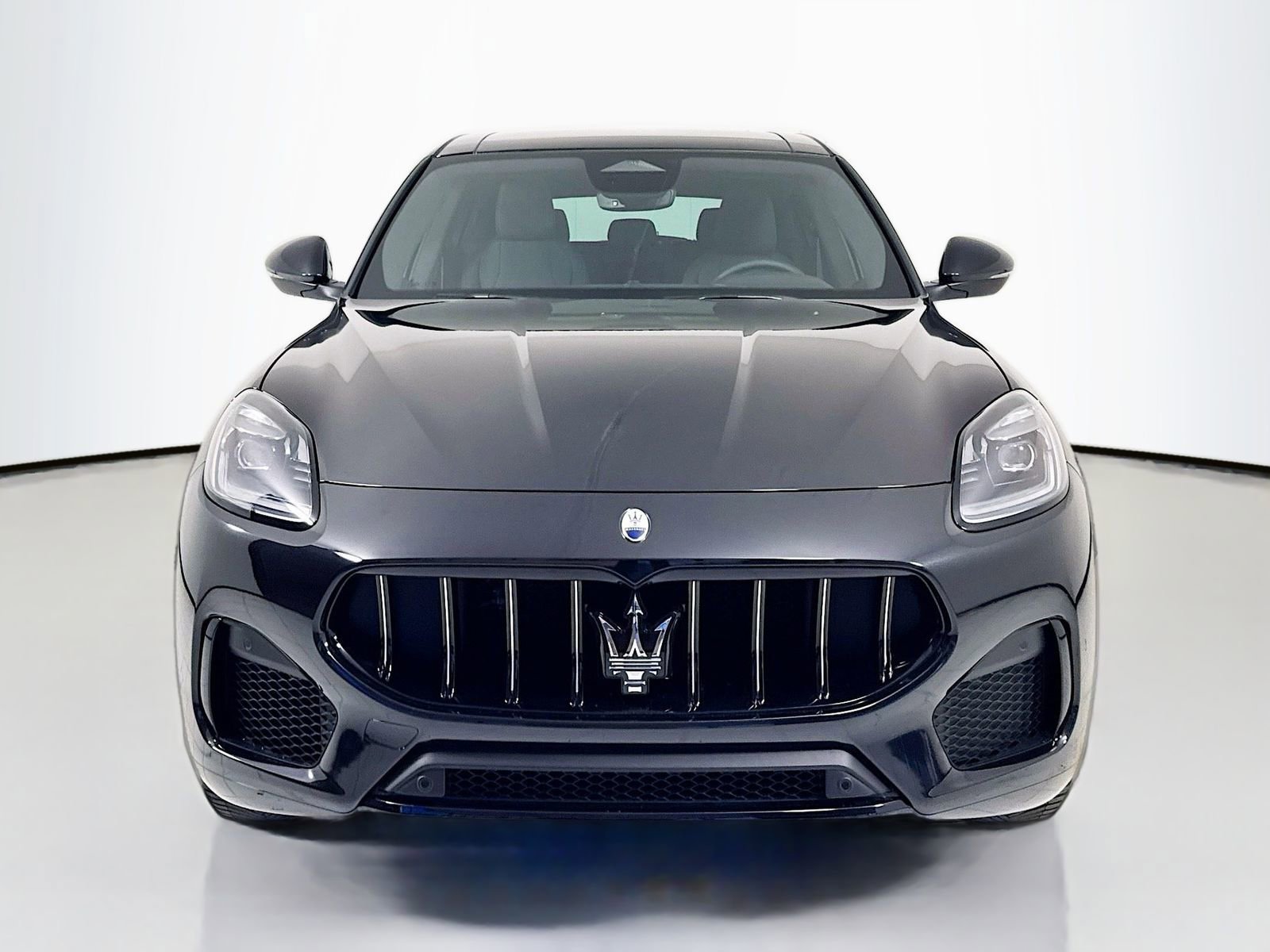 New 2025 Maserati Grecale GT AWD/4WD image 3