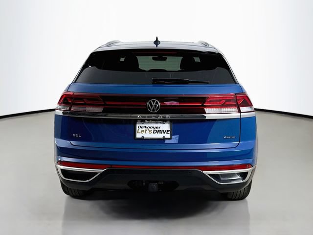 Used 2025 Volkswagen Atlas Cross Sport SEL AWD/4WD image 8