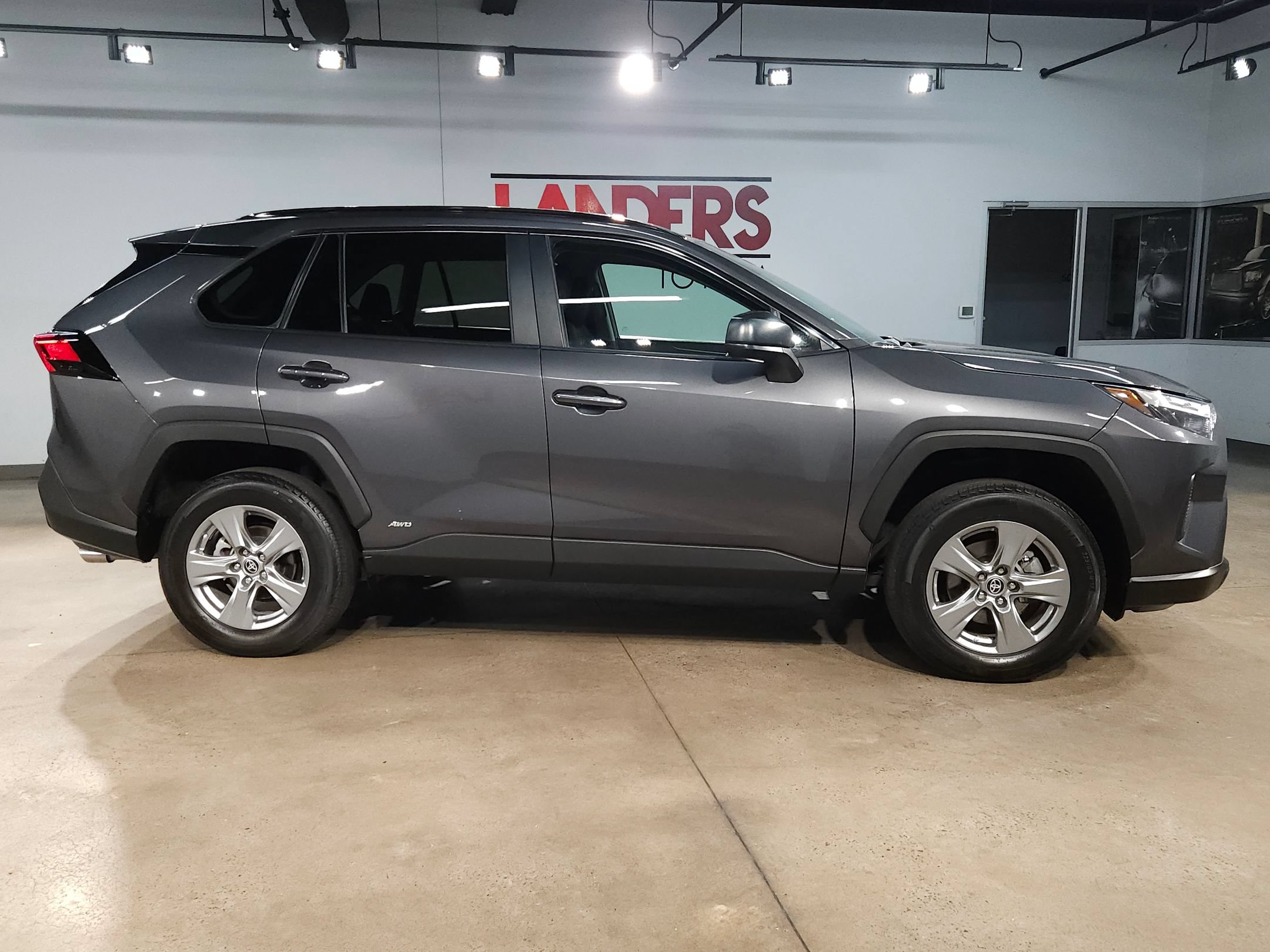 Certified 2024 Toyota RAV4 LE AWD/4WD image 8