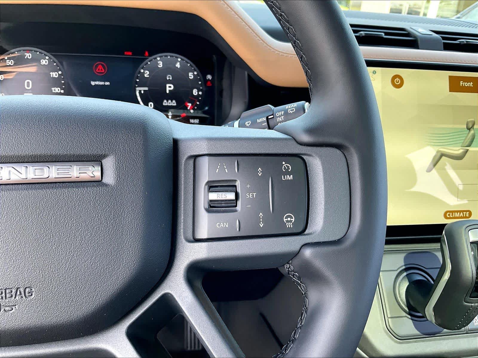 New 2026 Land Rover Defender 110 X-Dynamic SE AWD/4WD image 18