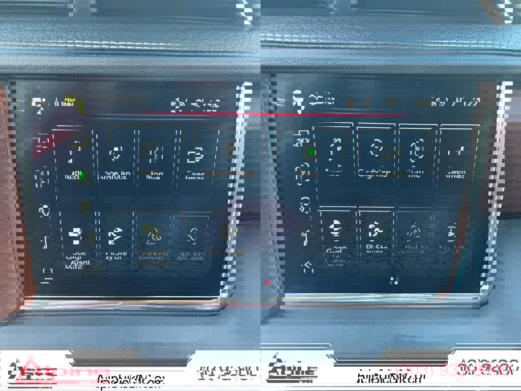 Used 2023 GMC Yukon Denali Ultimate image 18