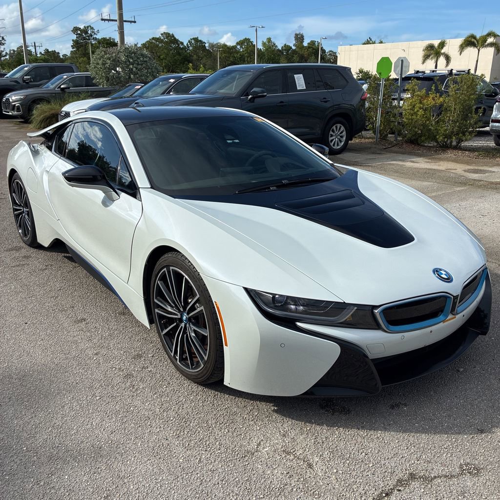 Used 2019 BMW i8 Coupe AWD/4WD image 1