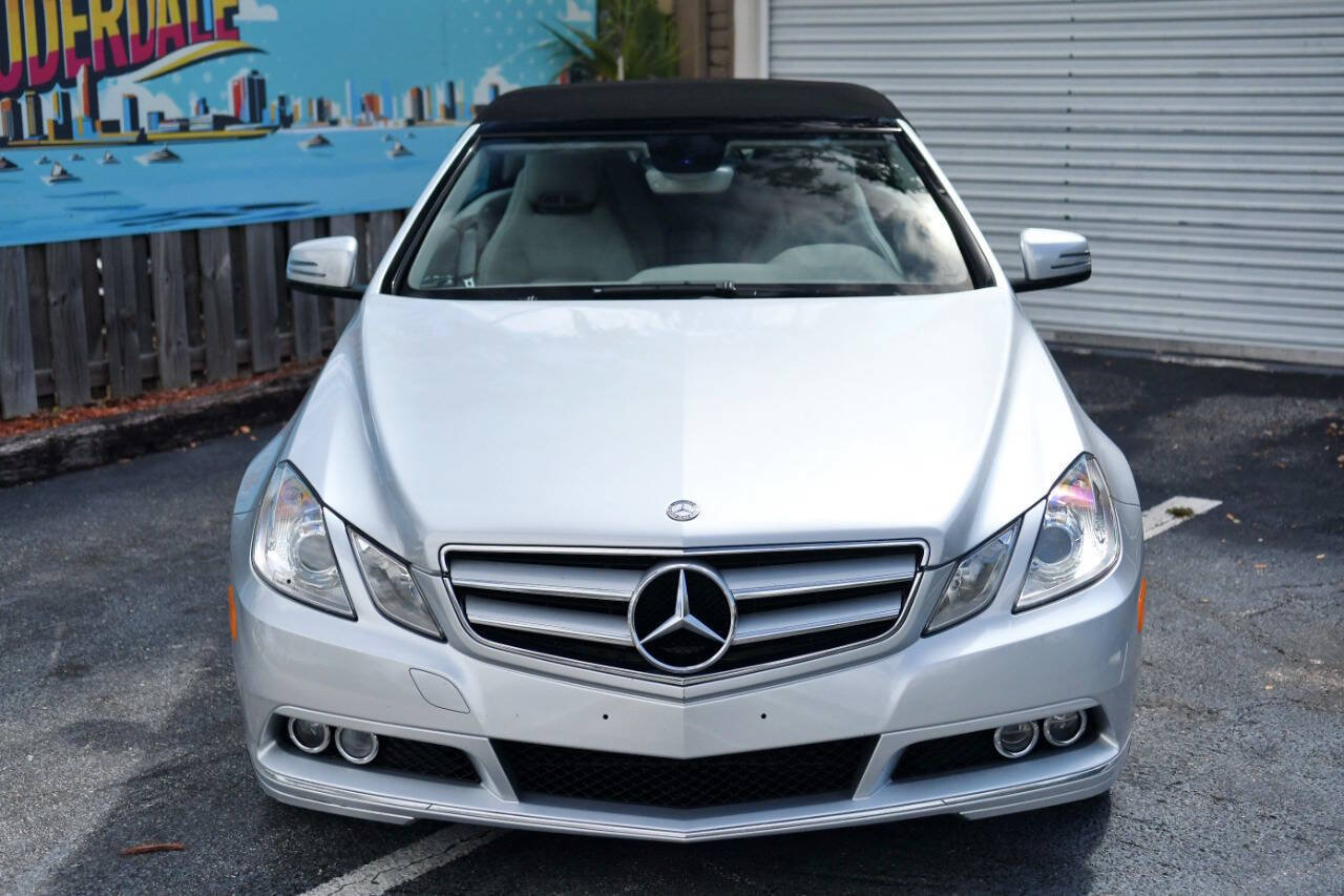 Used 2011 Mercedes-Benz E 350 Cabriolet image 3