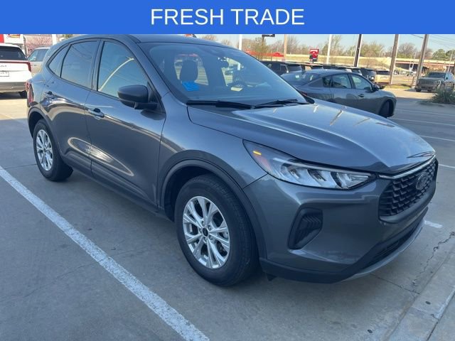 Used 2025 Ford Escape Active image 1