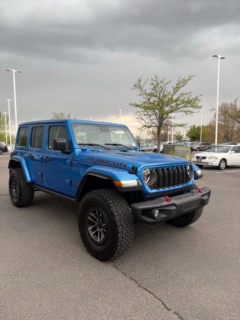 Used 2024 Jeep Wrangler Unlimited Rubicon AWD/4WD image 4