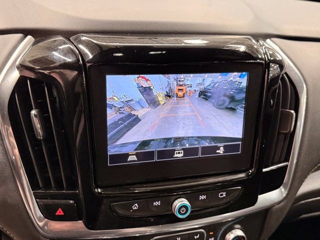 Used 2023 Chevrolet Traverse LT w/ LPO, Floor Liner Package FWD image 12