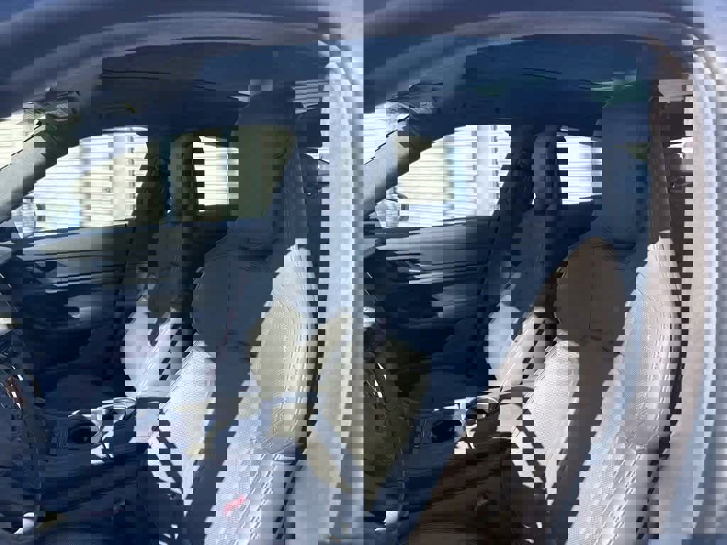 Certified 2022 Porsche Taycan GTS image 11