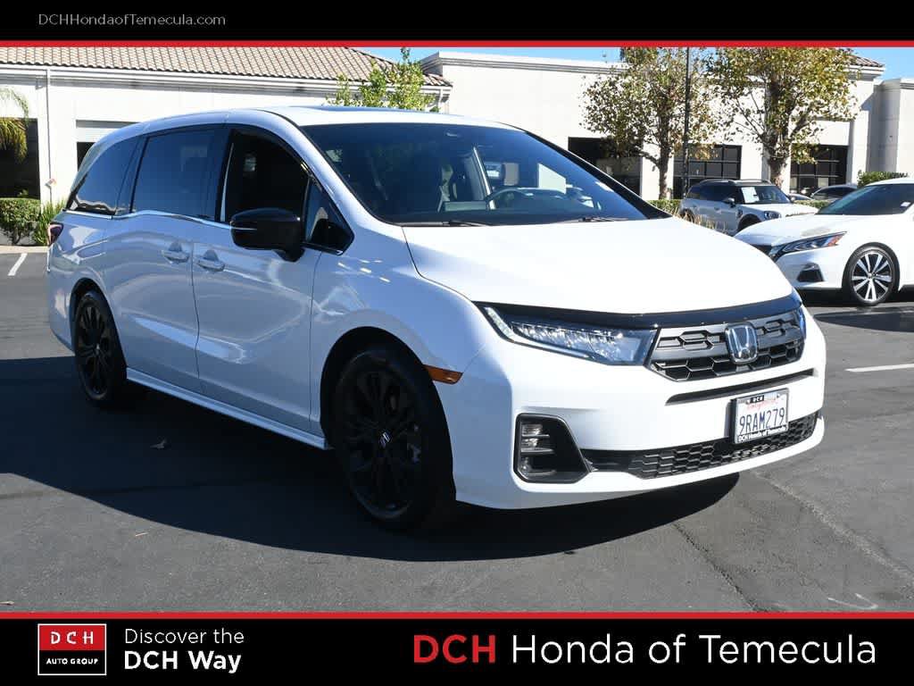 Used 2025 Honda Odyssey Sport-L image 3