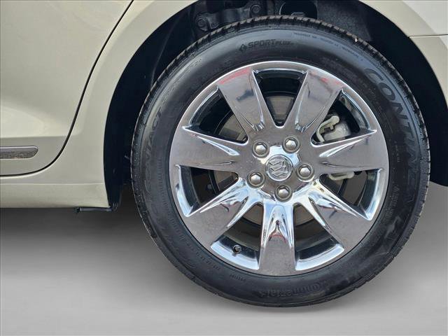 Used 2011 Buick LaCrosse CXL image 29