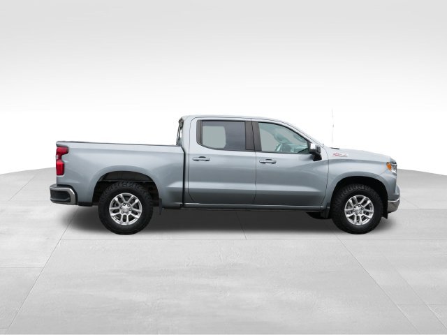 Used 2023 Chevrolet Silverado 1500 LT w/ Z71 Off-Road Package AWD/4WD image 10