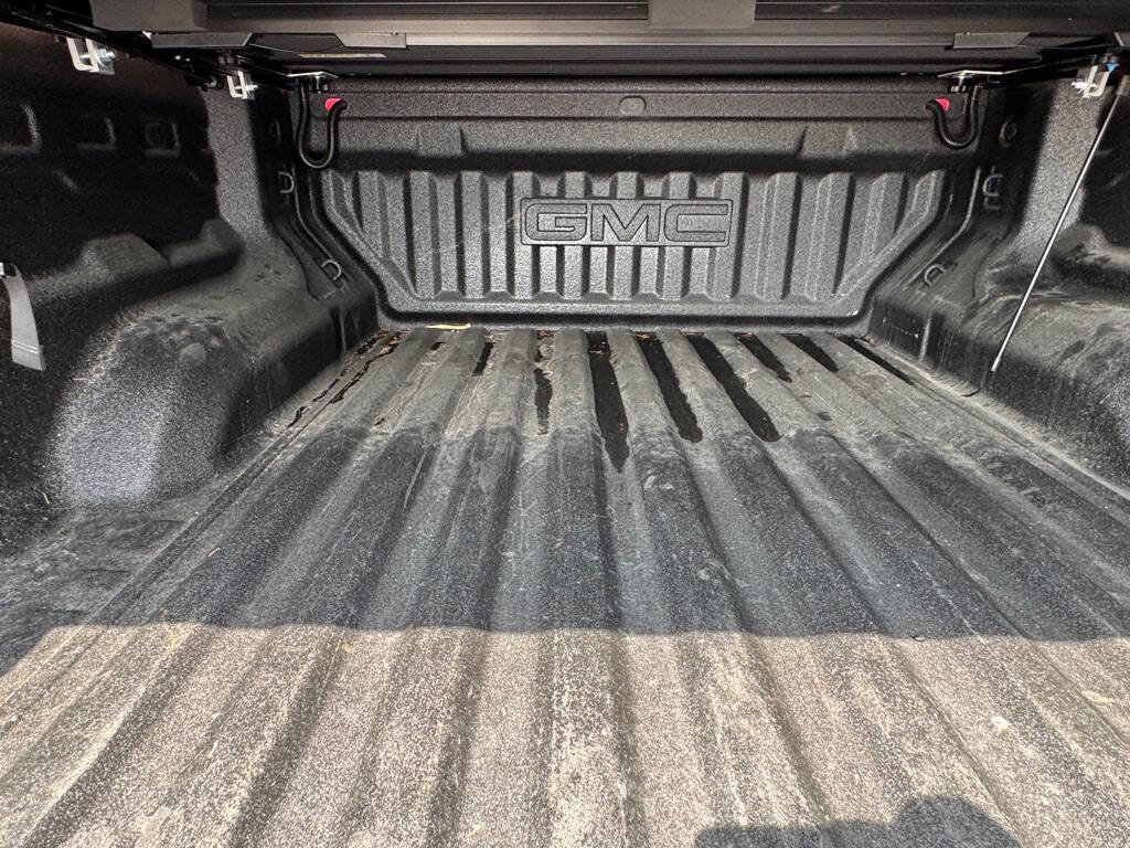 Used 2023 GMC Canyon AT4 w/ AT4 Premium Package image 42