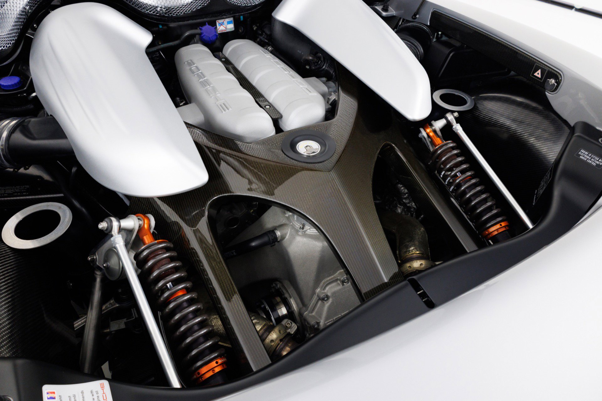 Used 2004 Porsche Carrera GT RWD image 55