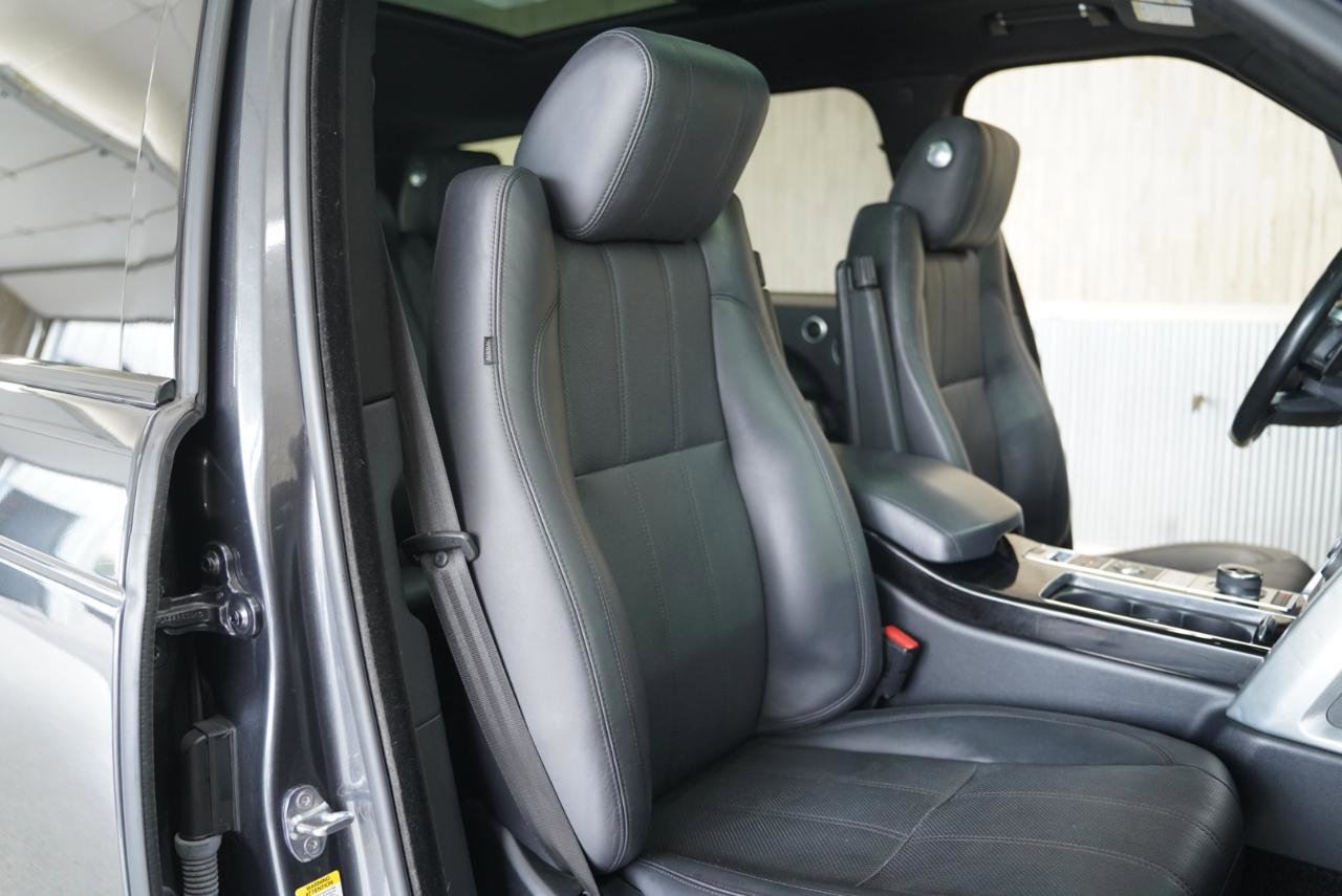 Used 2017 Land Rover Range Rover Supercharged image 29