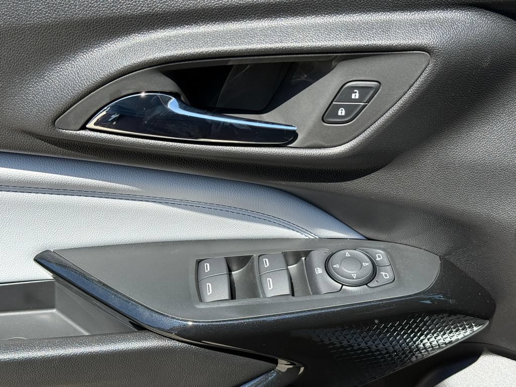 New 2026 Chevrolet Trax LT w/ Driver Confidence Package FWD image 16