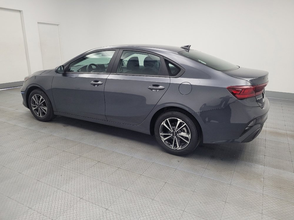 Used 2024 Kia Forte LXS image 3