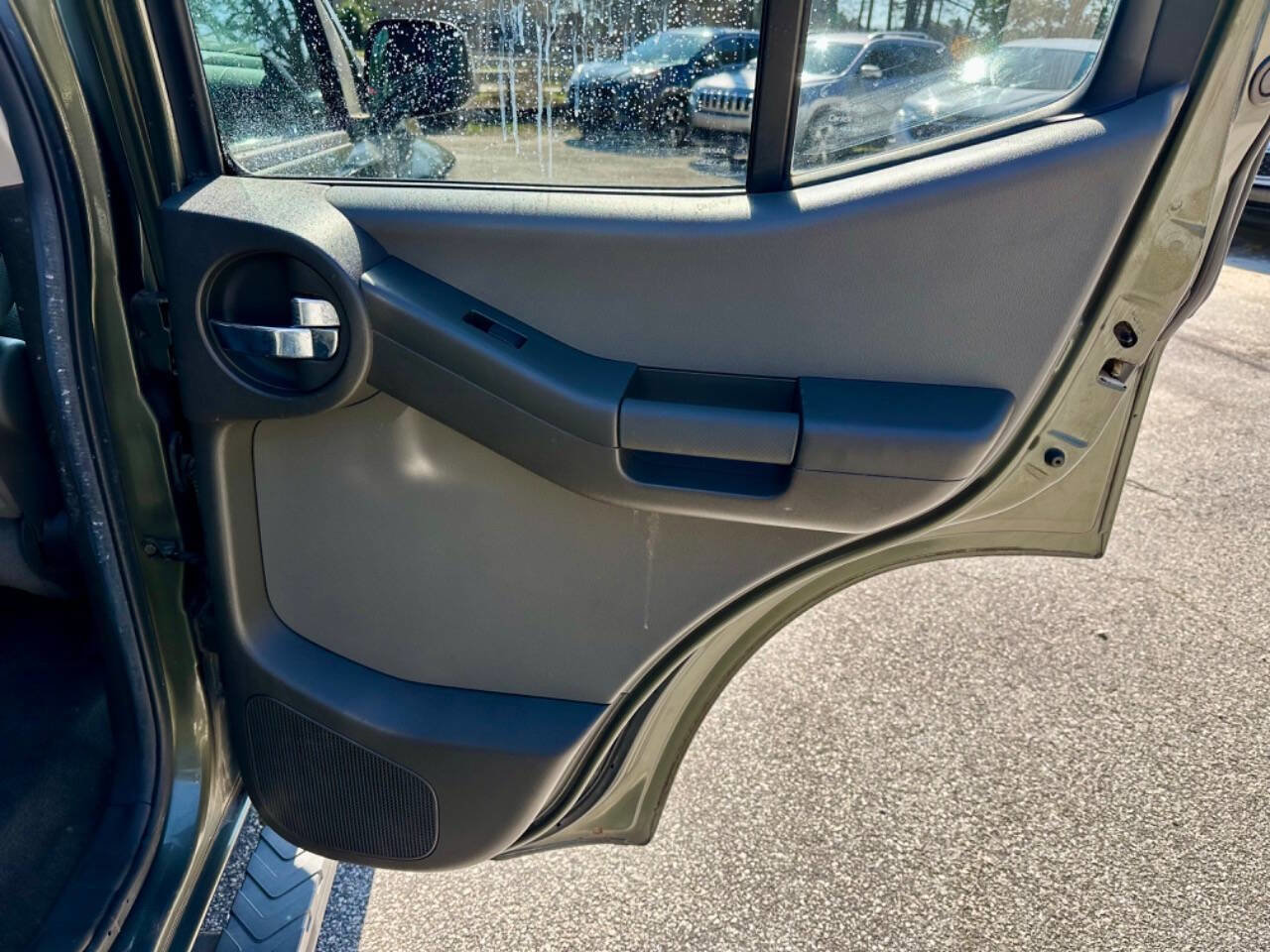 Used 2005 Nissan Xterra S w/ (P01) Power Pkg image 15