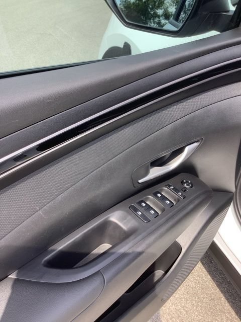 Certified 2022 Hyundai Santa Cruz SE AWD/4WD image 18