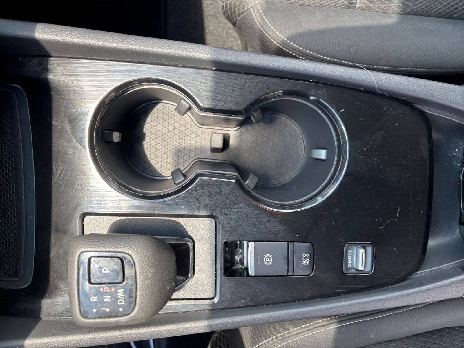 Used 2025 Nissan Rogue SV FWD image 43