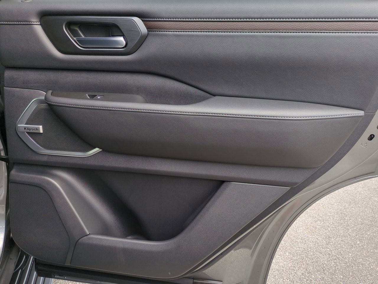 New 2025 Nissan Armada Platinum Reserve image 37