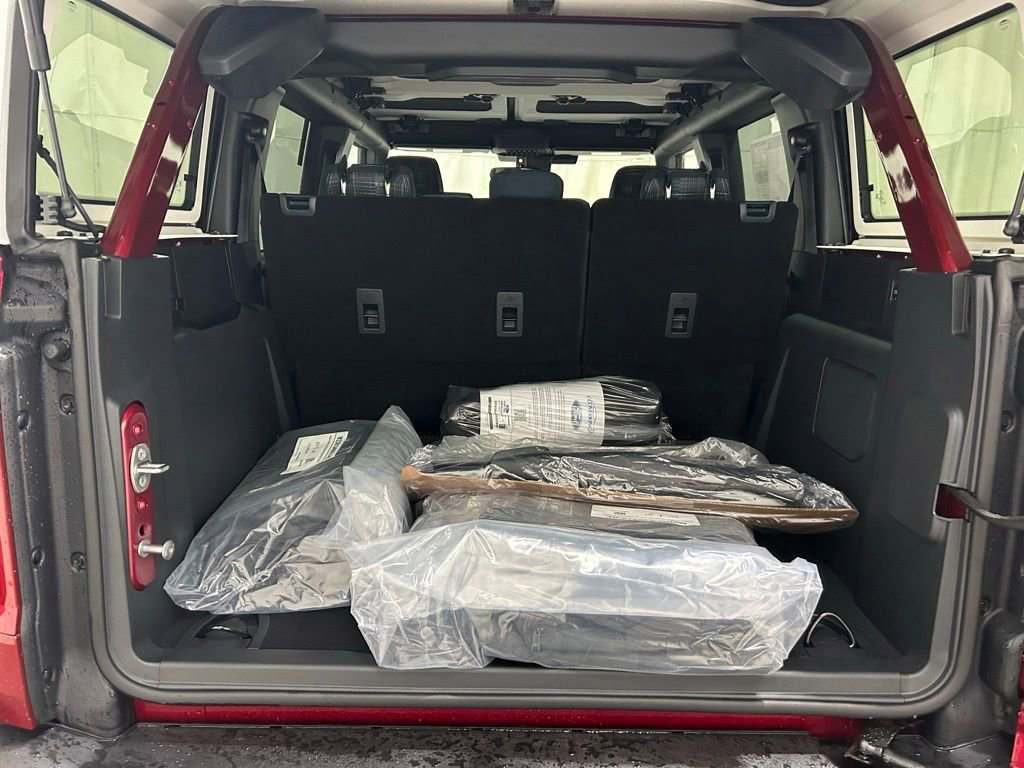 New 2025 Ford Bronco Heritage Edition image 29