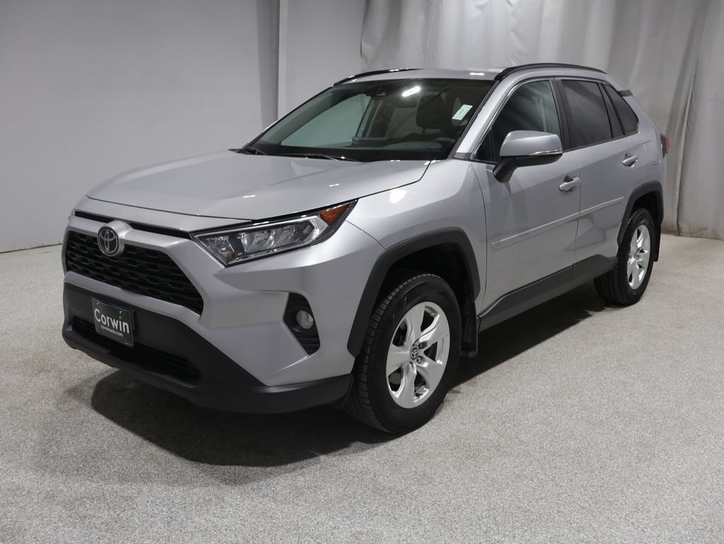 Used 2021 Toyota RAV4 XLE w/ Convenience Package AWD/4WD image 6