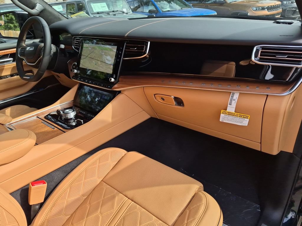 New 2026 Jeep Grand Wagoneer L Summit AWD/4WD image 17