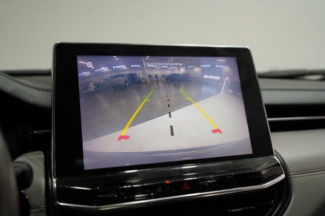 Used 2022 Jeep Compass Limited w/ Sun and Sound Group image 28