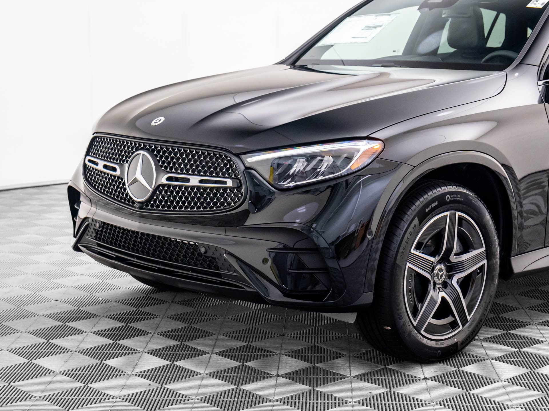 New 2026 Mercedes-Benz GLC 300 4MATIC image 36