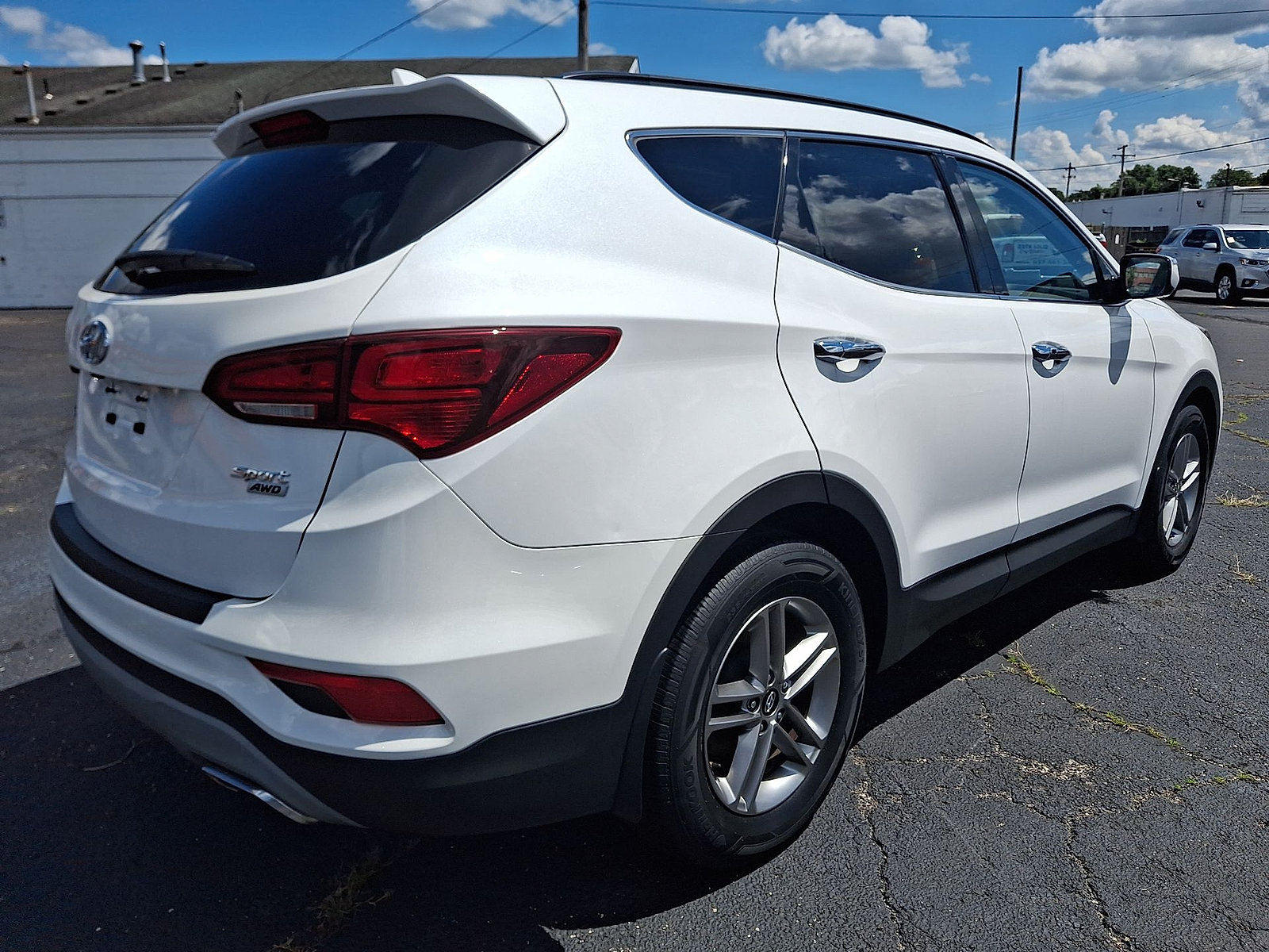 Used 2018 Hyundai Santa Fe Sport w/ 2.4L Tech Package 04 AWD/4WD image 25