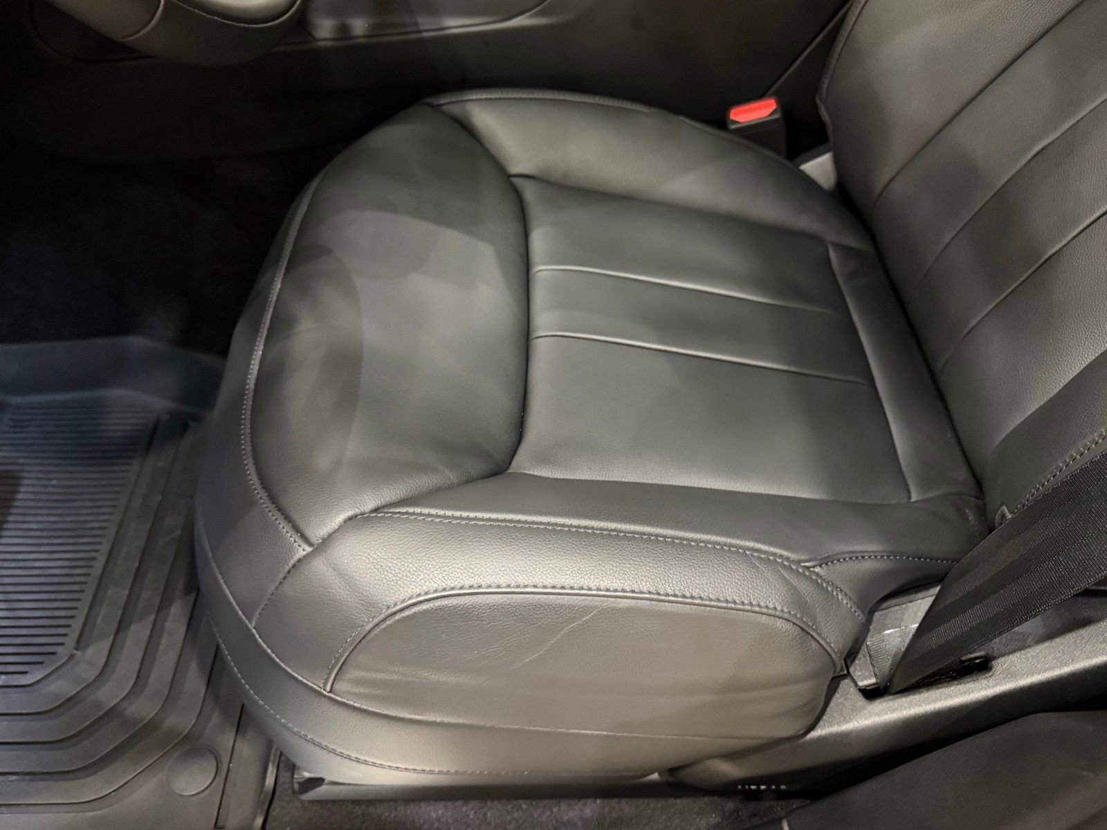 New 2025 Land Rover Range Rover Sport image 35