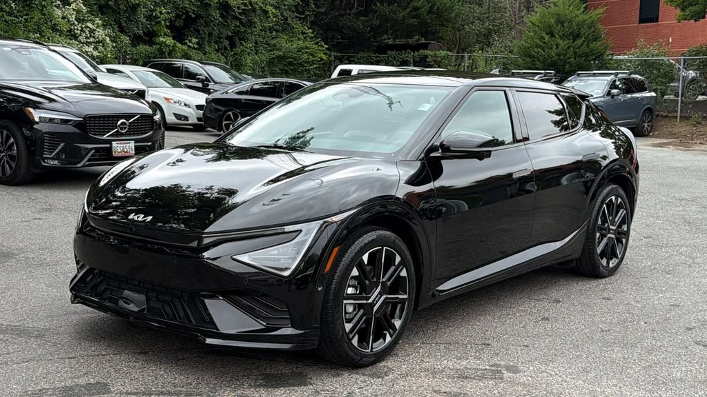 Certified 2025 Kia EV6 GT-Line AWD/4WD image 2