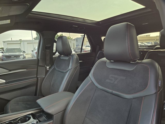 Used 2026 Ford Explorer ST w/ Sun And Sound Package RWD image 29