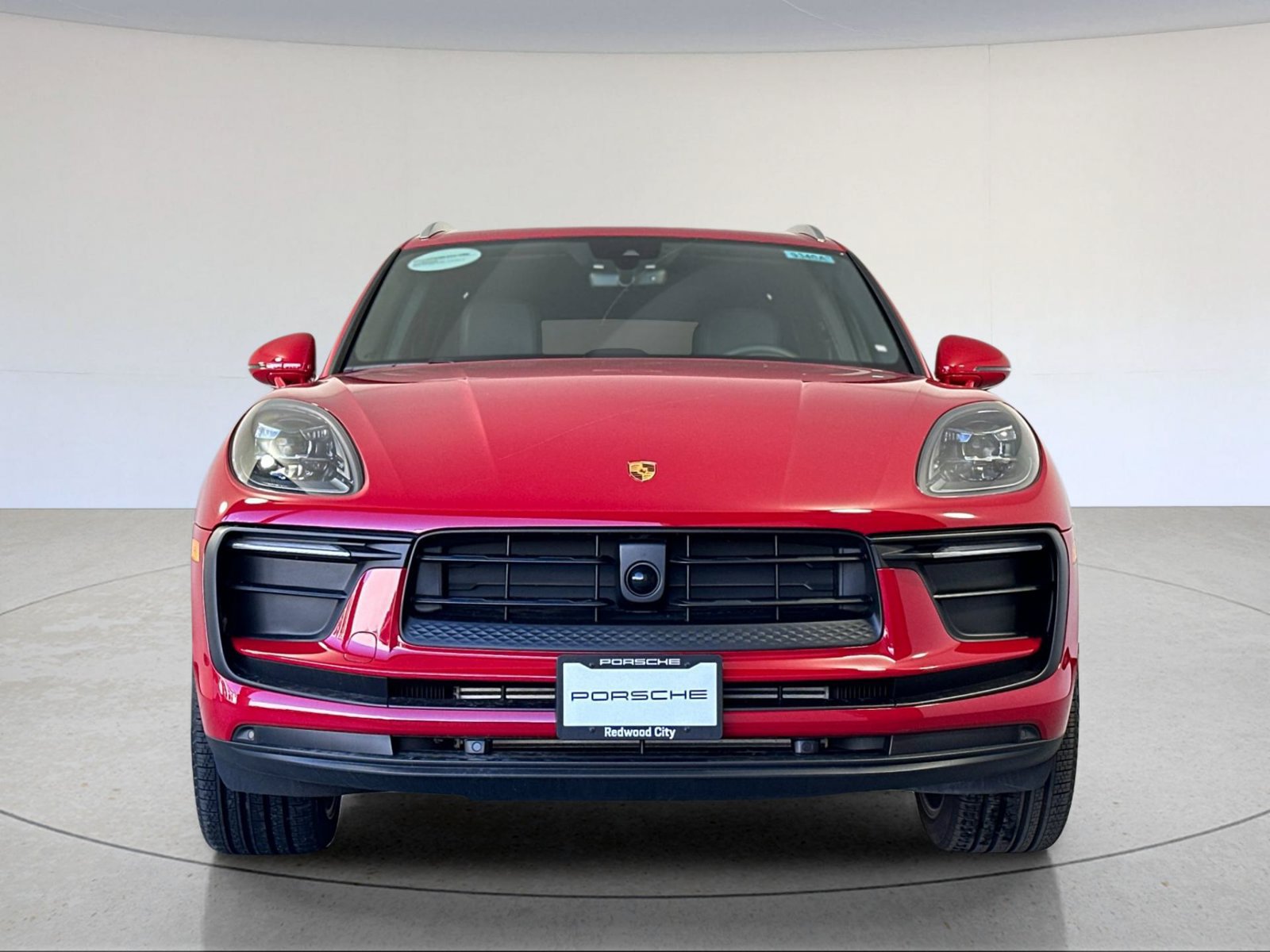 Certified 2026 Porsche Macan AWD/4WD image 11