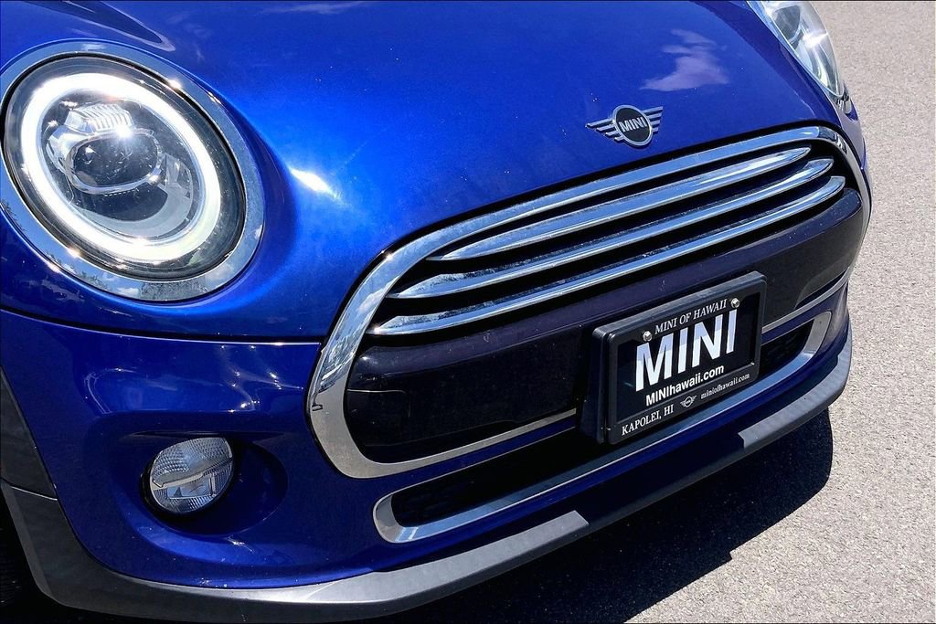 Used 2019 MINI Cooper 2-Door Hardtop w/ Signature Upholstery Package FWD image 27