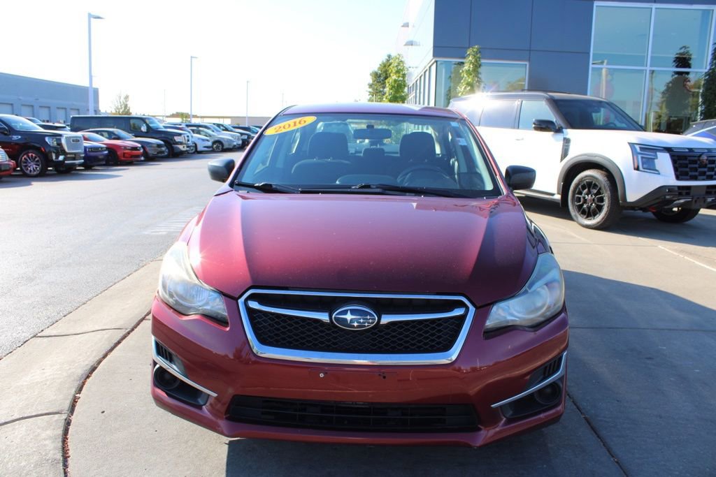 Used 2016 Subaru Impreza 2.0i image 2