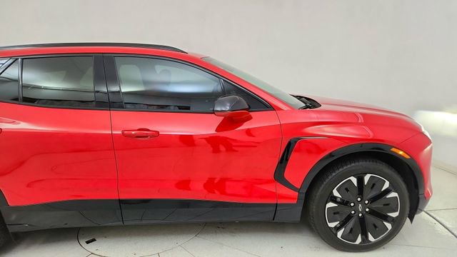 Used 2024 Chevrolet Blazer EV RS image 8