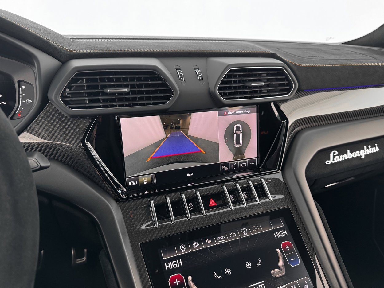 Used 2024 Lamborghini Urus Performante image 33