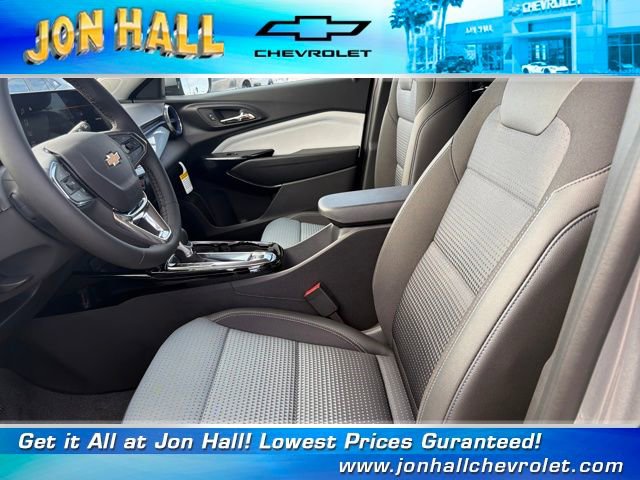 New 2026 Chevrolet Trax LT w/ Driver Confidence Package image 19